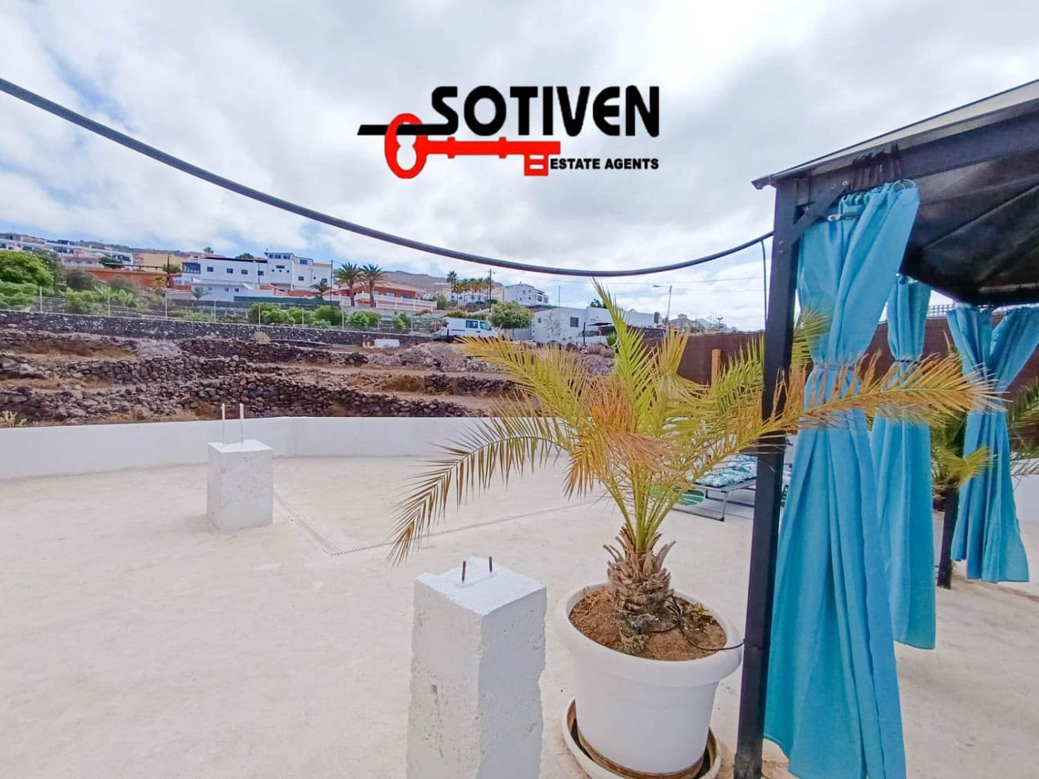 2 soveværelse Byhus til salg i Los Menores med garage - € 328.000 (Ref: 9430758)