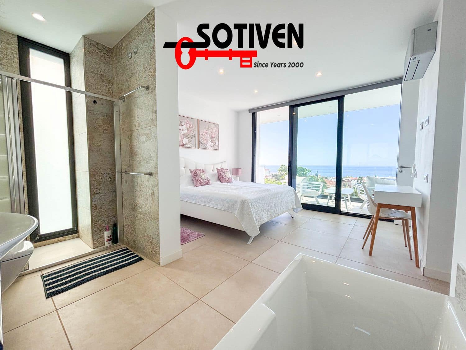 4 makuuhuone Huvila myytävänä paikassa Costa Adeje - 1 999 000 € (Ref: 9465334)