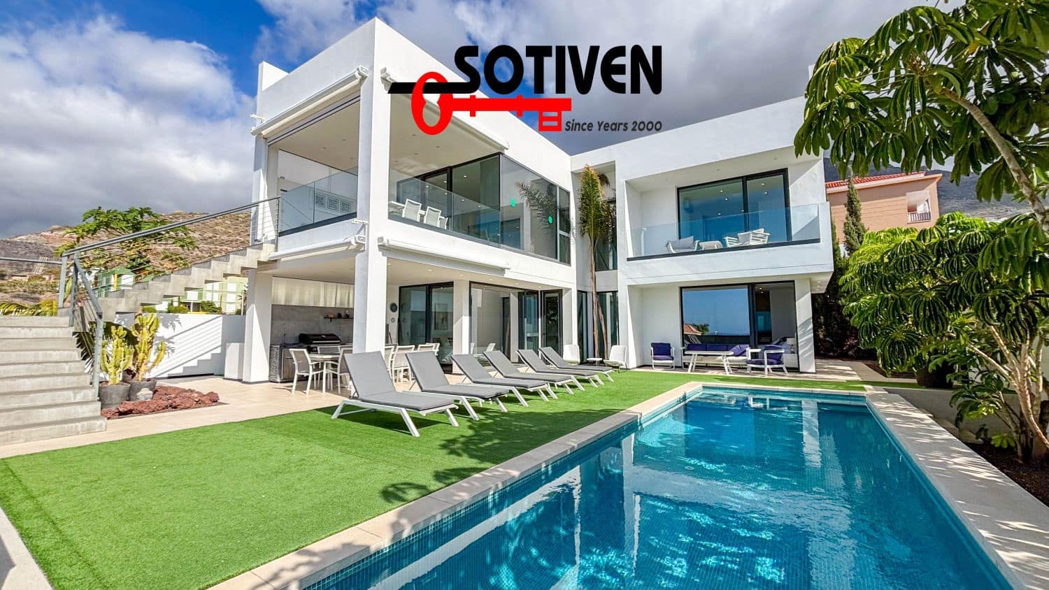 4 makuuhuone Huvila myytävänä paikassa Costa Adeje - 1 999 000 € (Ref: 9465334)