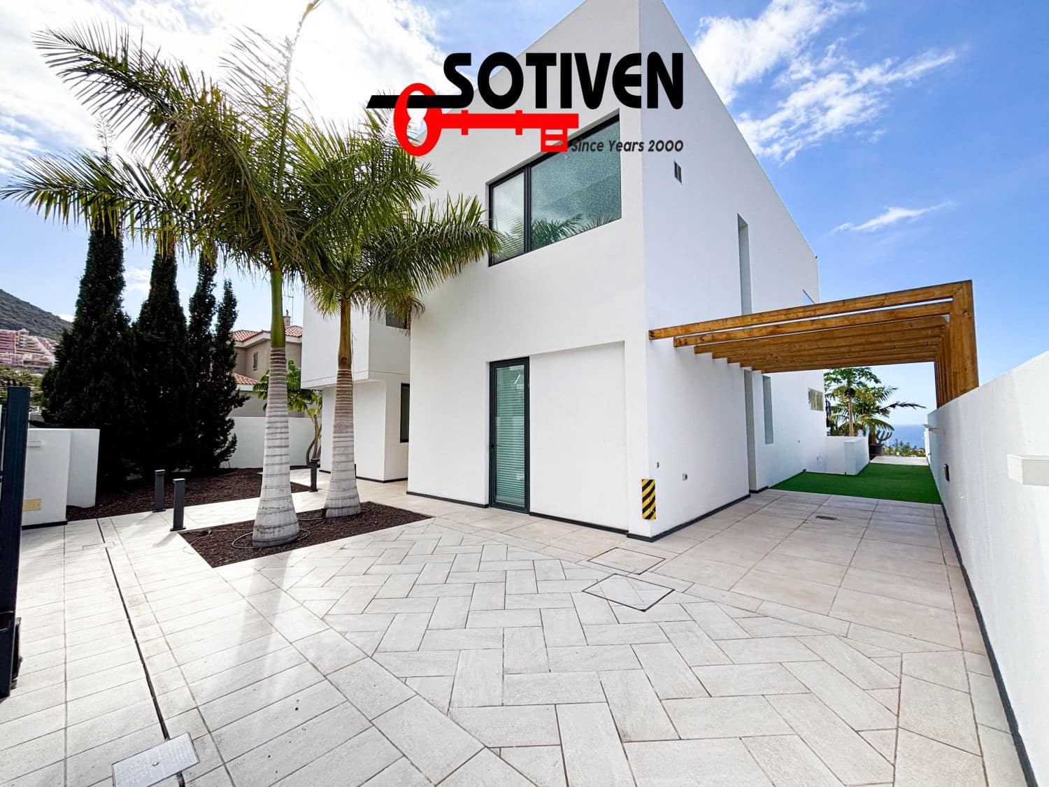 4 makuuhuone Huvila myytävänä paikassa Costa Adeje - 1 999 000 € (Ref: 9465334)