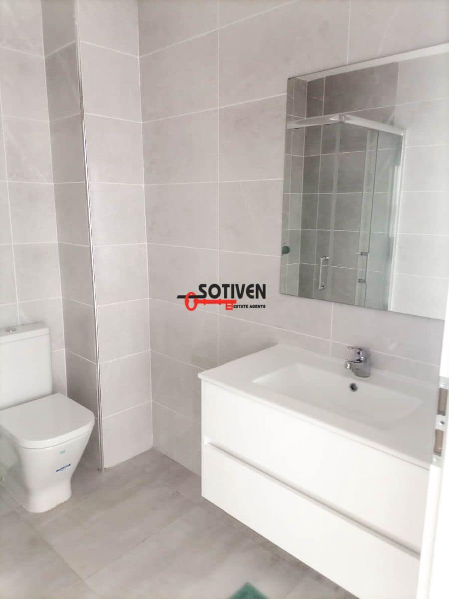 2 Zimmer Penthouse zu vermieten in Adeje mit Garage - 1.200 € (Ref: 9470285)