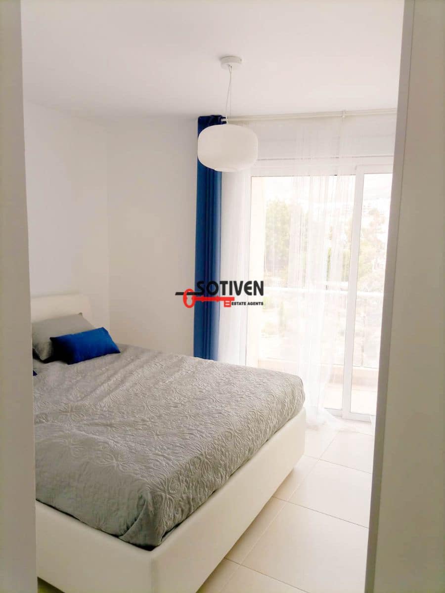 2 Zimmer Penthouse zu vermieten in Adeje mit Garage - 1.200 € (Ref: 9470285)