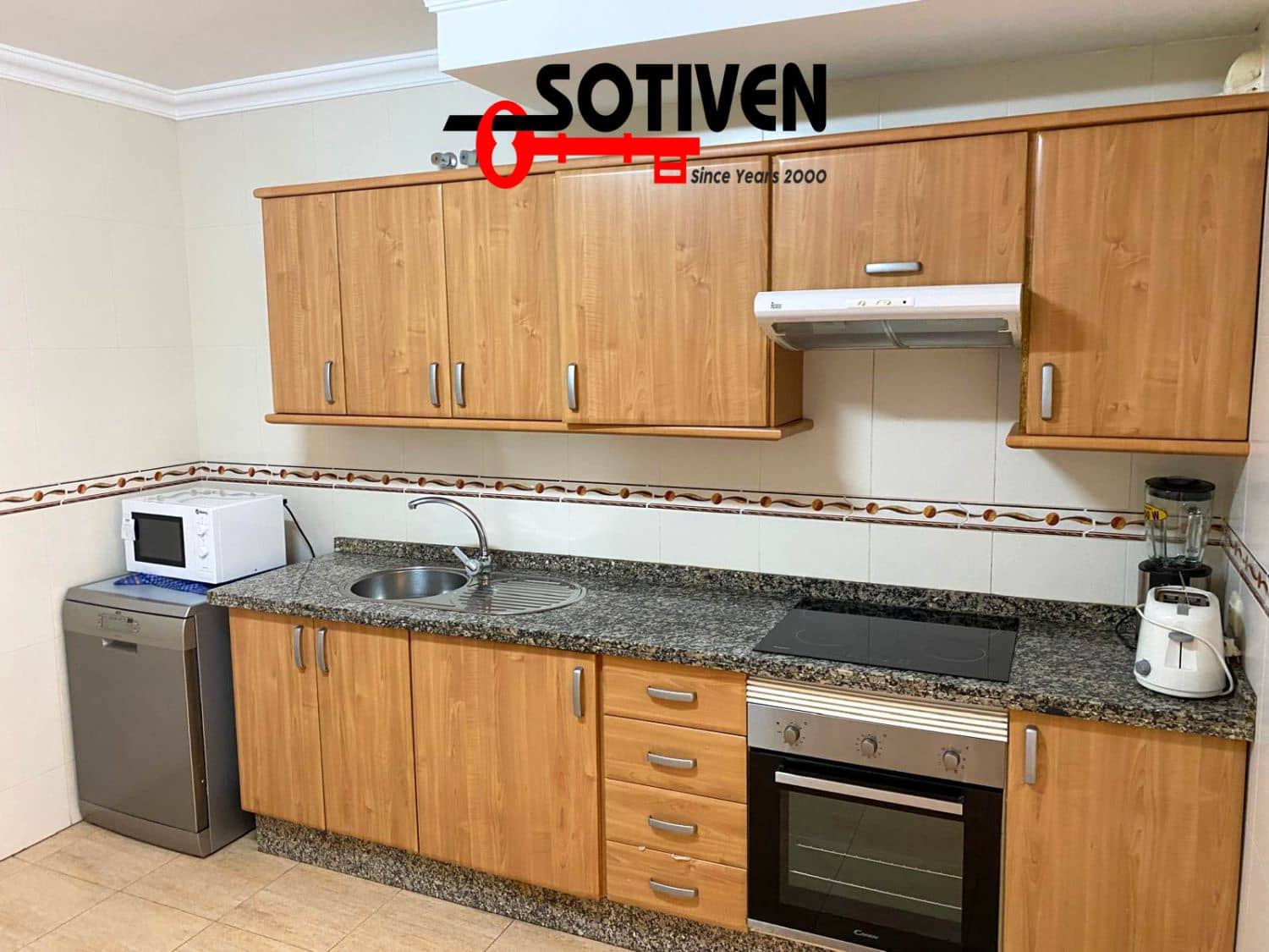 3 bedroom Apartment for sale in Adeje - € 390,000 (Ref: 9497005)