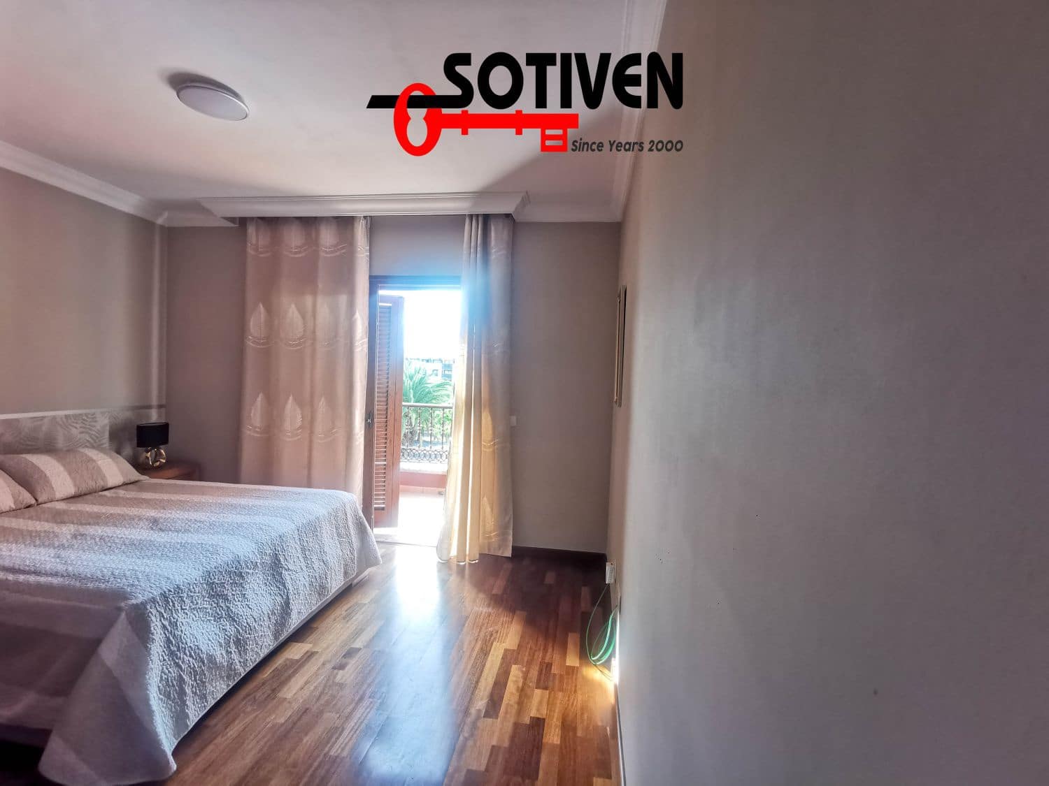 3 bedroom Villa for sale in Costa Adeje with garage - € 1,200,000 (Ref: 9497006)