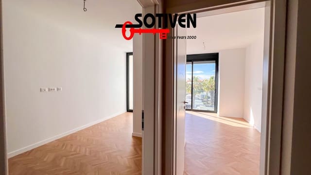 2 quarto Moradia em Banda para arrendar em Playa San Juan, Guía de Isora com garagem - 3 000 € (Ref: 9501956)