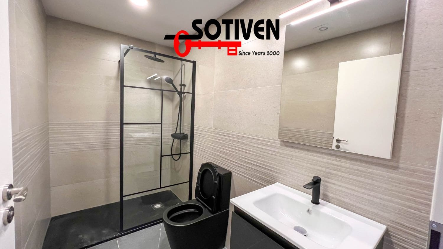 2 quarto Moradia em Banda para arrendar em Playa San Juan com garagem - 3 000 € (Ref: 9501956)