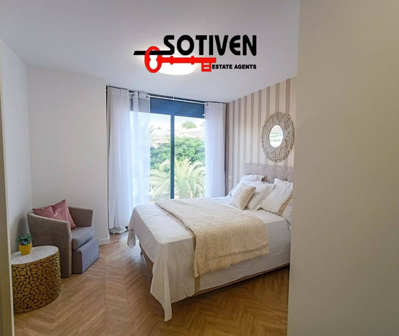 3 soveværelse Rækkehus til leje i Playa San Juan med garage - € 3.000 (Ref: 9508513)