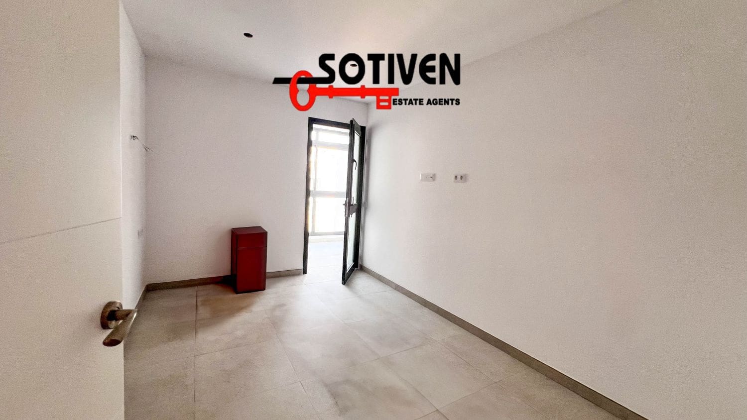 2 quarto Apartamento para venda em Playa San Juan - 325 000 € (Ref: 9511992)