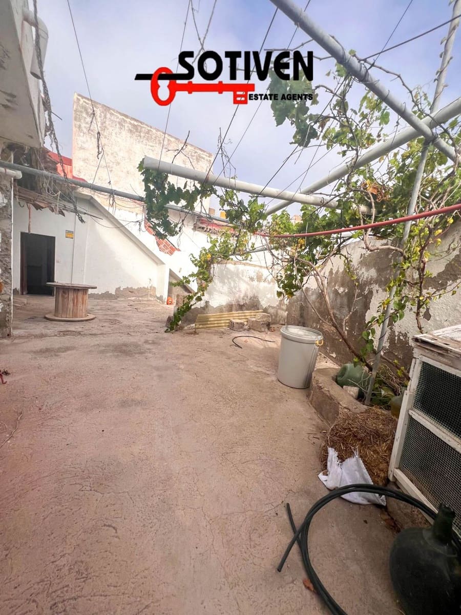 10 soveværelse Byhus til salg i El Rio de Arico - € 340.000 (Ref: 9518575)