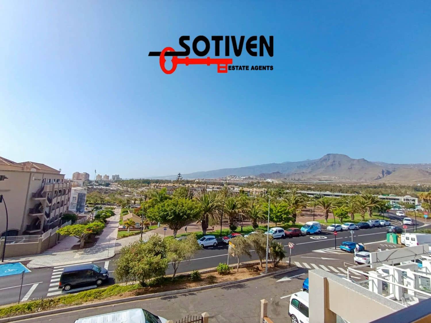 1 sypialnia Mieszkanie do wynajęcia w Arona - 1 100 € (Ref: 9535614)