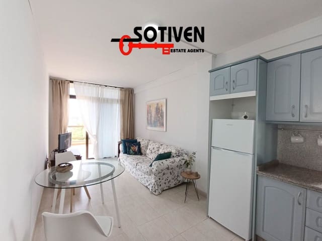 1 sypialnia Mieszkanie do wynajęcia w Arona - 1 100 € (Ref: 9535614)