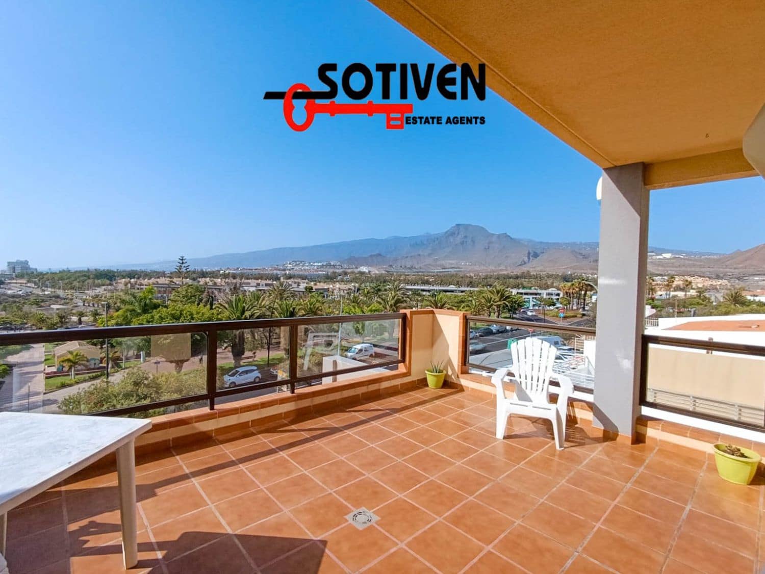 1 sypialnia Mieszkanie do wynajęcia w Arona - 1 100 € (Ref: 9535614)