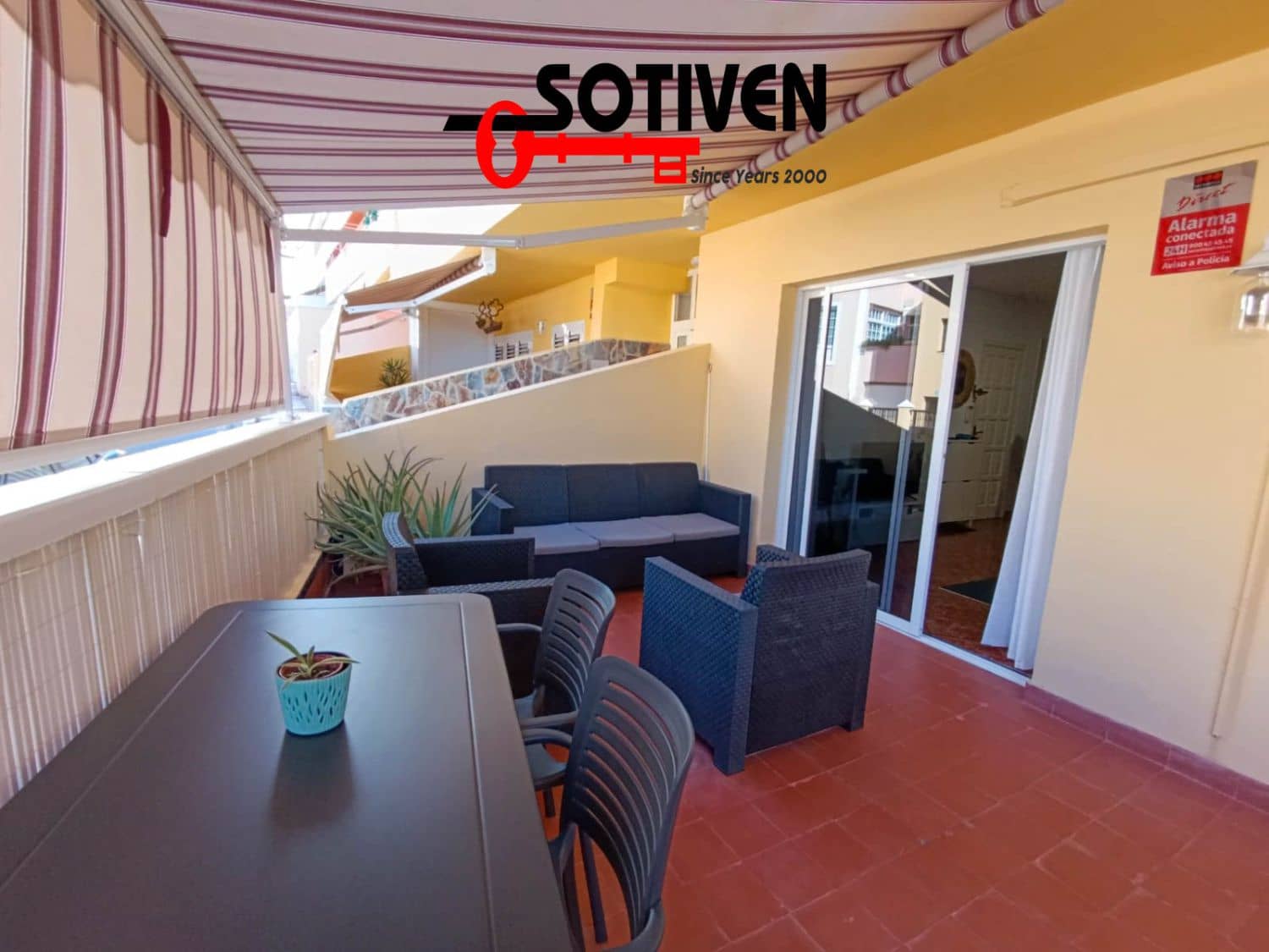 2 sovrum Lägenhet att hyra i Adeje - 1 500 € (Ref: 9551058)