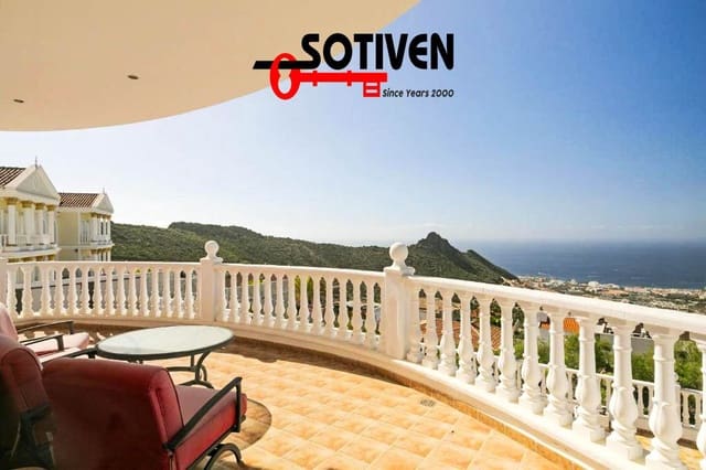 7 soverom Villa til salgs i Torviscas, Adeje - € 1 450 000 (Ref: 9555262)