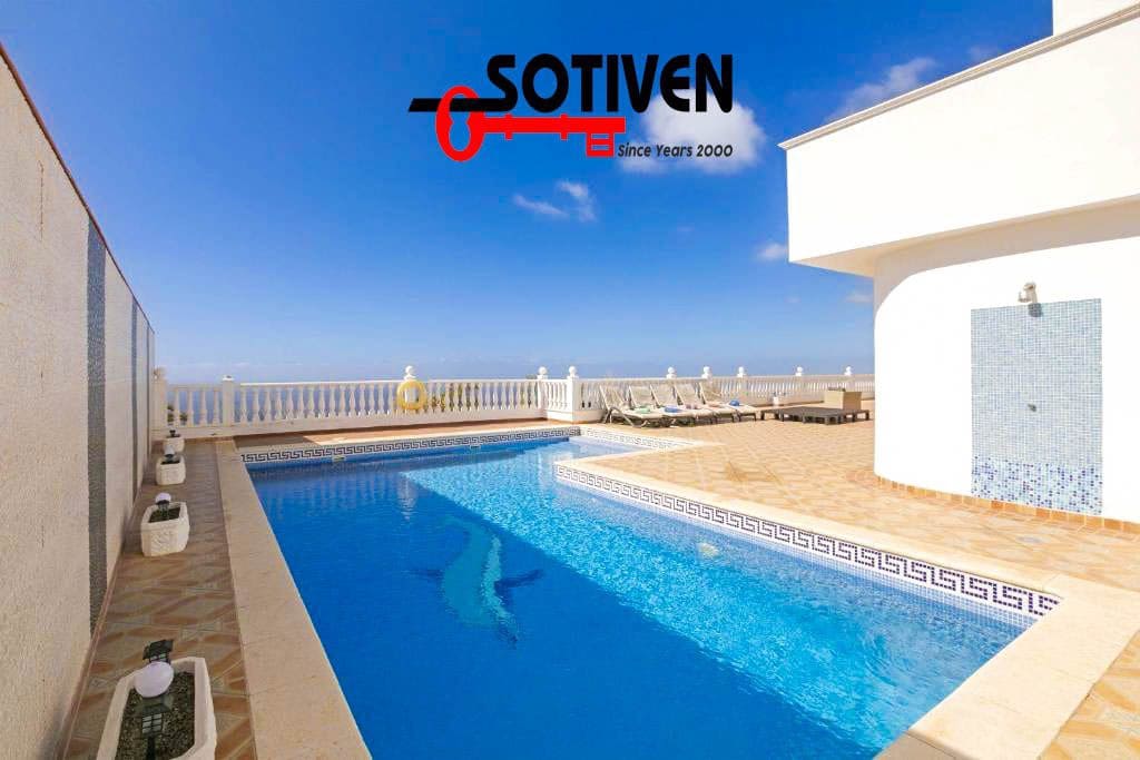 7 soverom Villa til salgs i Torviscas - € 1 450 000 (Ref: 9555262)