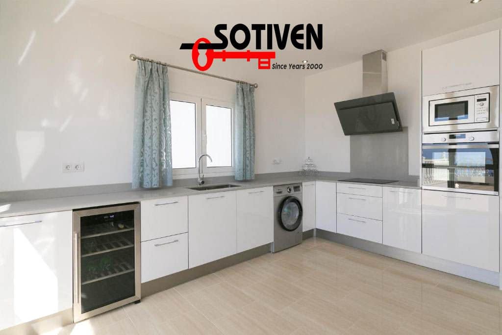 7 soverom Villa til salgs i Torviscas - € 1 450 000 (Ref: 9555262)
