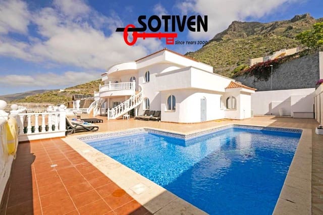 7 soverom Villa til salgs i Torviscas, Adeje - € 1 450 000 (Ref: 9555262)