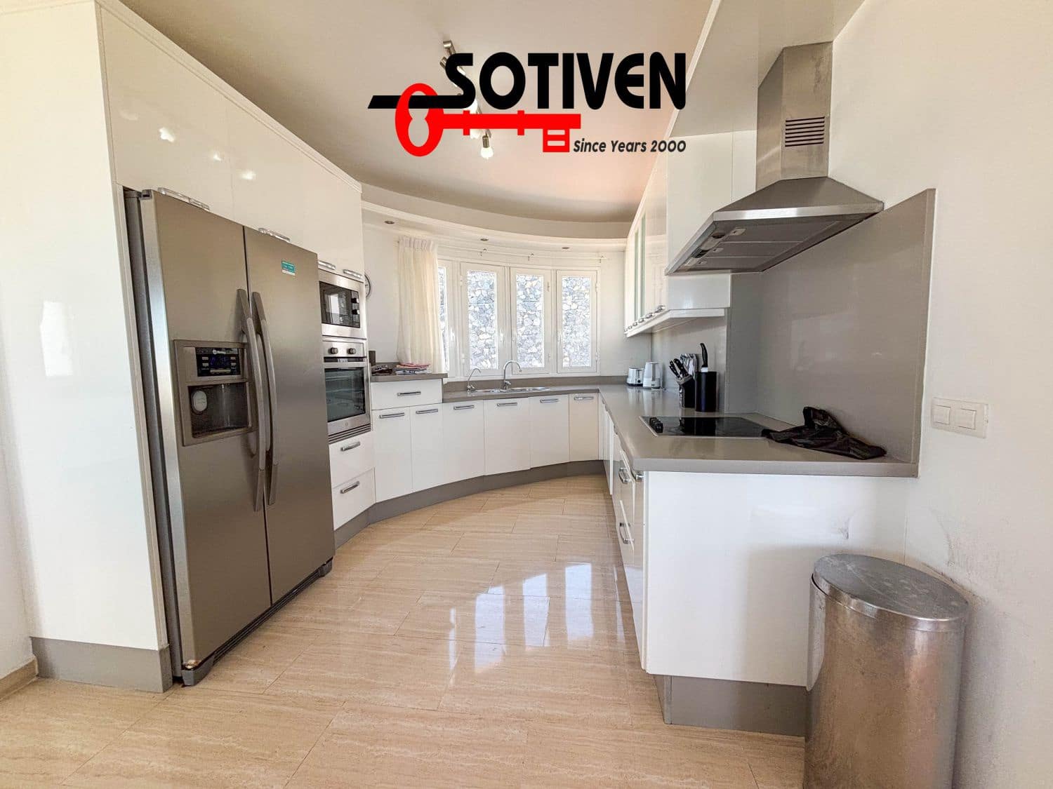 8 chambre Villa/Maison à vendre à Torviscas - 1 350 000 € (Ref: 9555262)