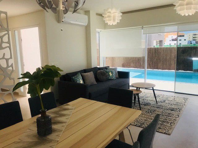 3 slaapkamer Villa te koop in Playa Paraiso - € 1.100.000 (Ref: 9555264)