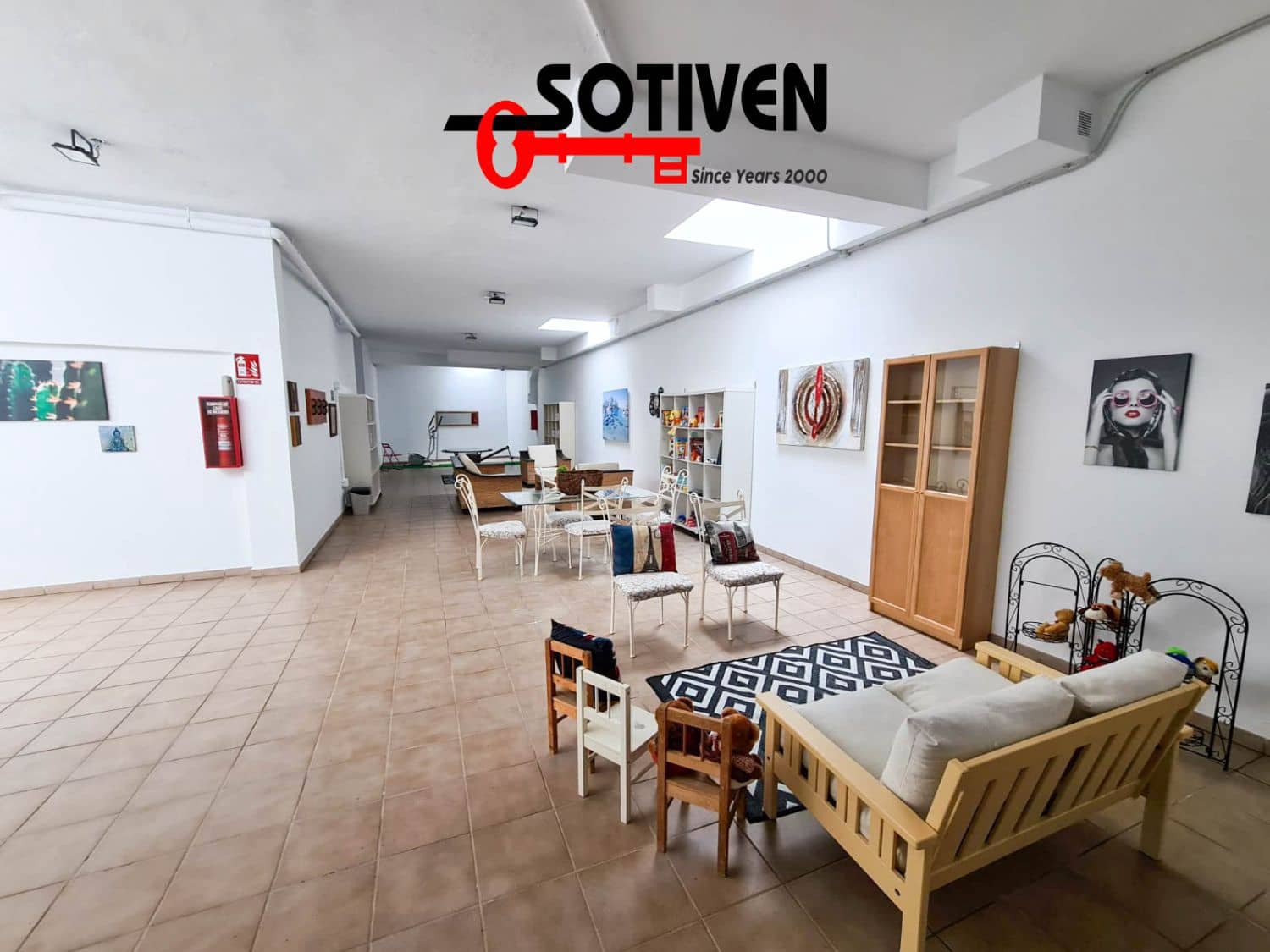 4 bedroom Villa for sale in Adeje with garage - € 685,000 (Ref: 9568215)