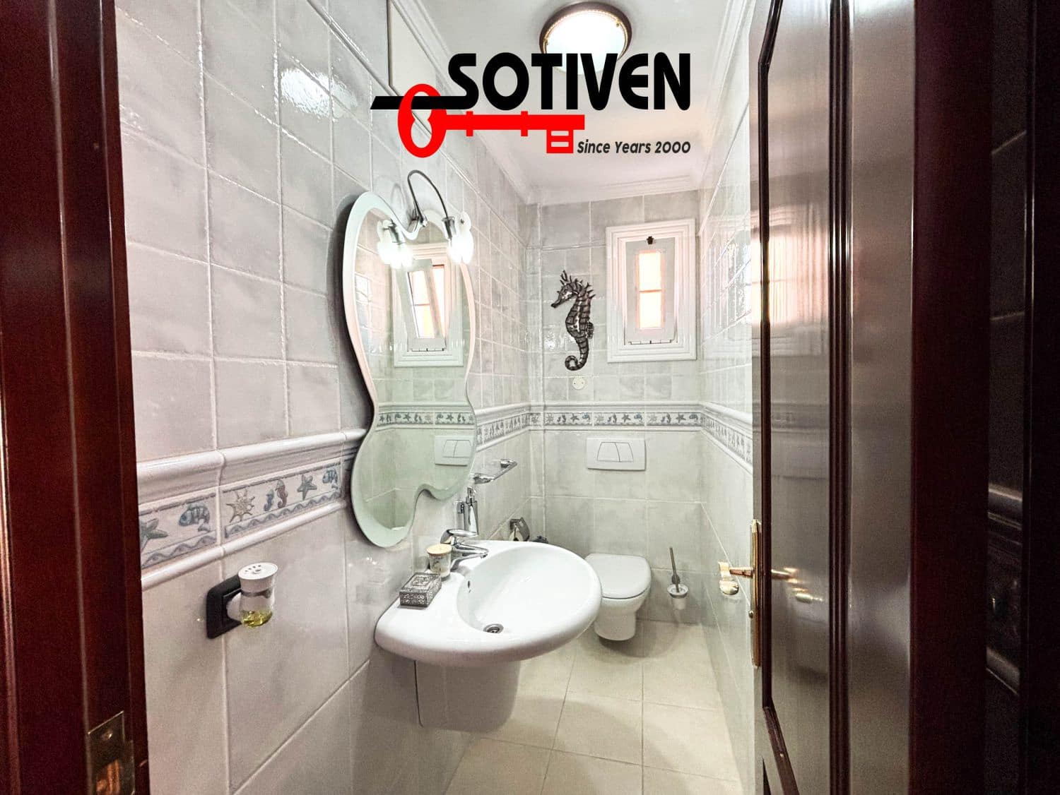 4 bedroom Villa for sale in Adeje with garage - € 685,000 (Ref: 9568215)