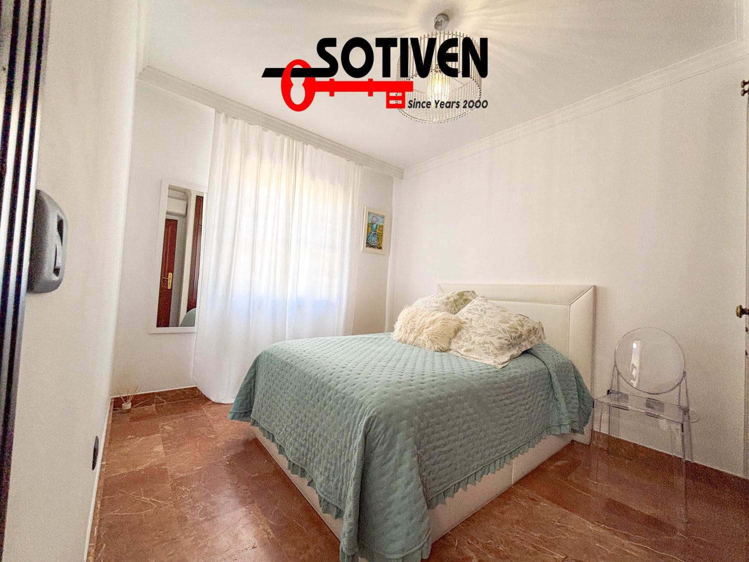 4 bedroom Villa for sale in Adeje with garage - € 685,000 (Ref: 9568215)