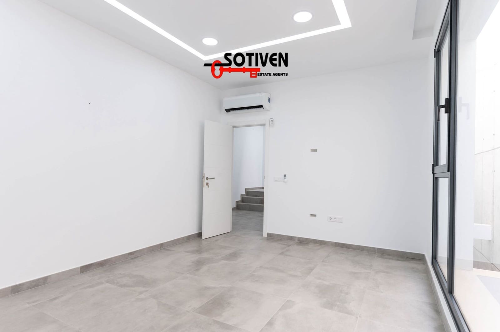 4 sypialnia Willa do wynajęcia w Costa Adeje z garażem - 6 000 € (Ref: 9570812)