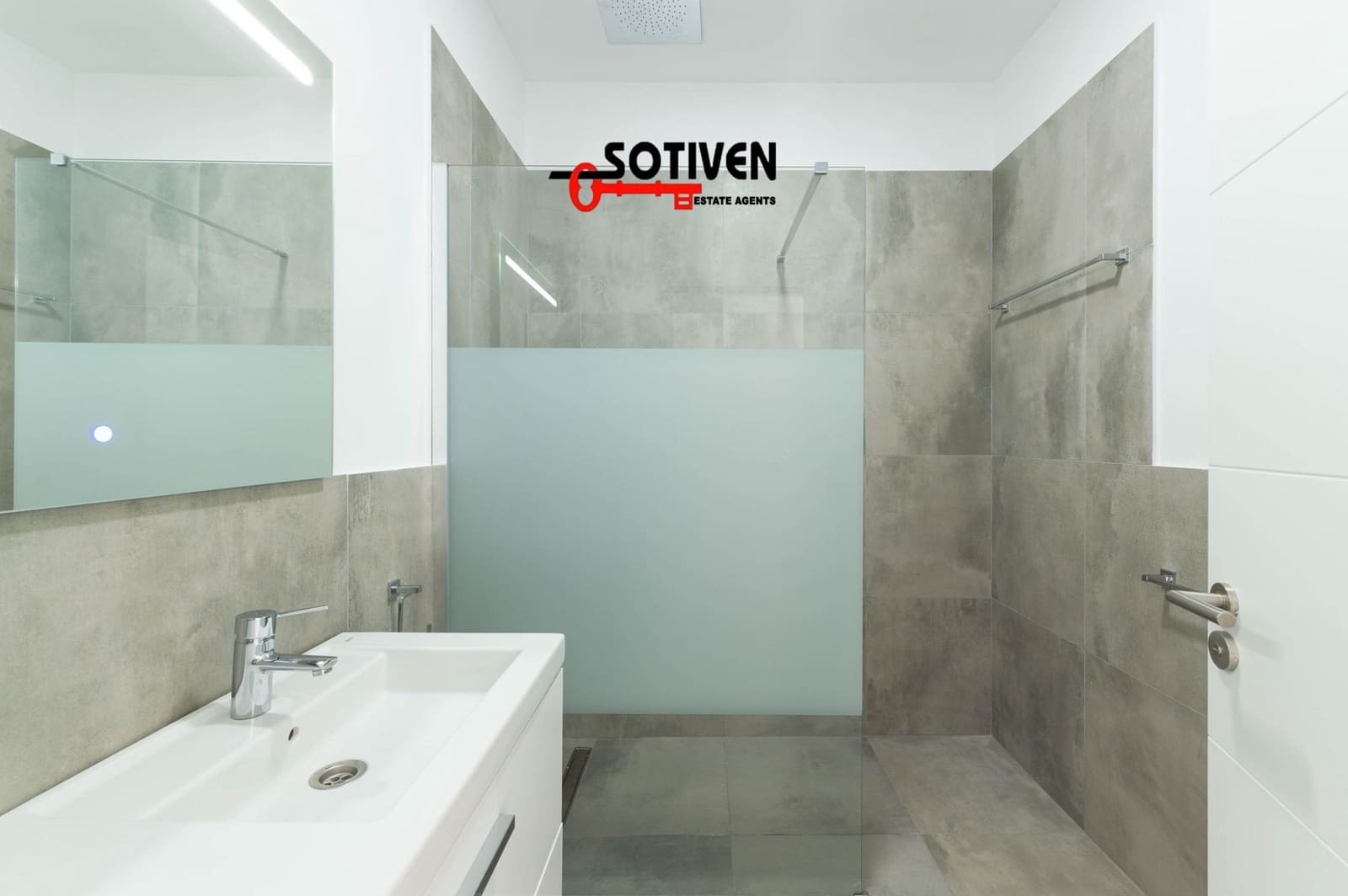 4 sypialnia Willa do wynajęcia w Costa Adeje z garażem - 6 000 € (Ref: 9570812)