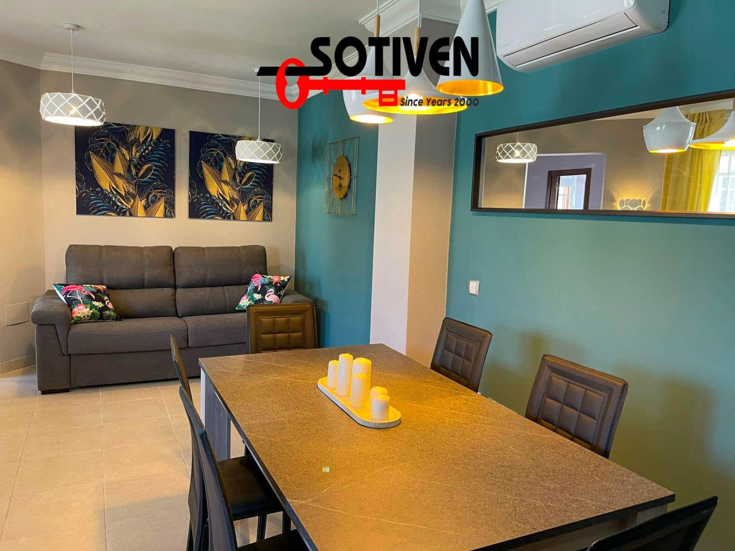 4 bedroom Villa for sale in Los Cristianos with garage - € 775,000 (Ref: 9611174)