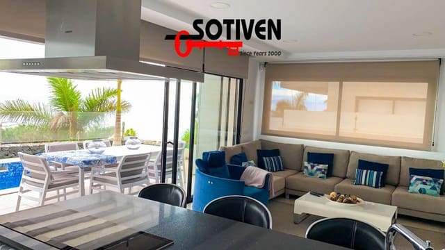 3 makuuhuone Huvila vuokrattavana paikassa Costa Adeje, Adeje - 5 000 € (Ref: 9627328)