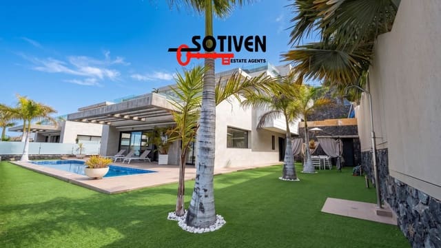 3 soverom Villa til leie i Costa Adeje, Adeje med svømmebasseng garasje - € 5 000 (Ref: 9627328)