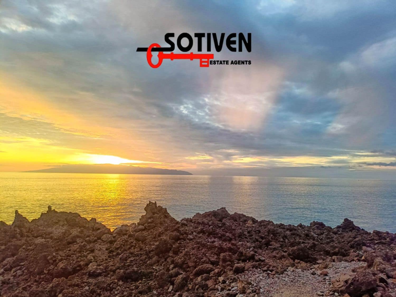 Adosado de 2 habitaciones en Playa San Juan en venta con garaje - 430.000 € (Ref: 9627329)