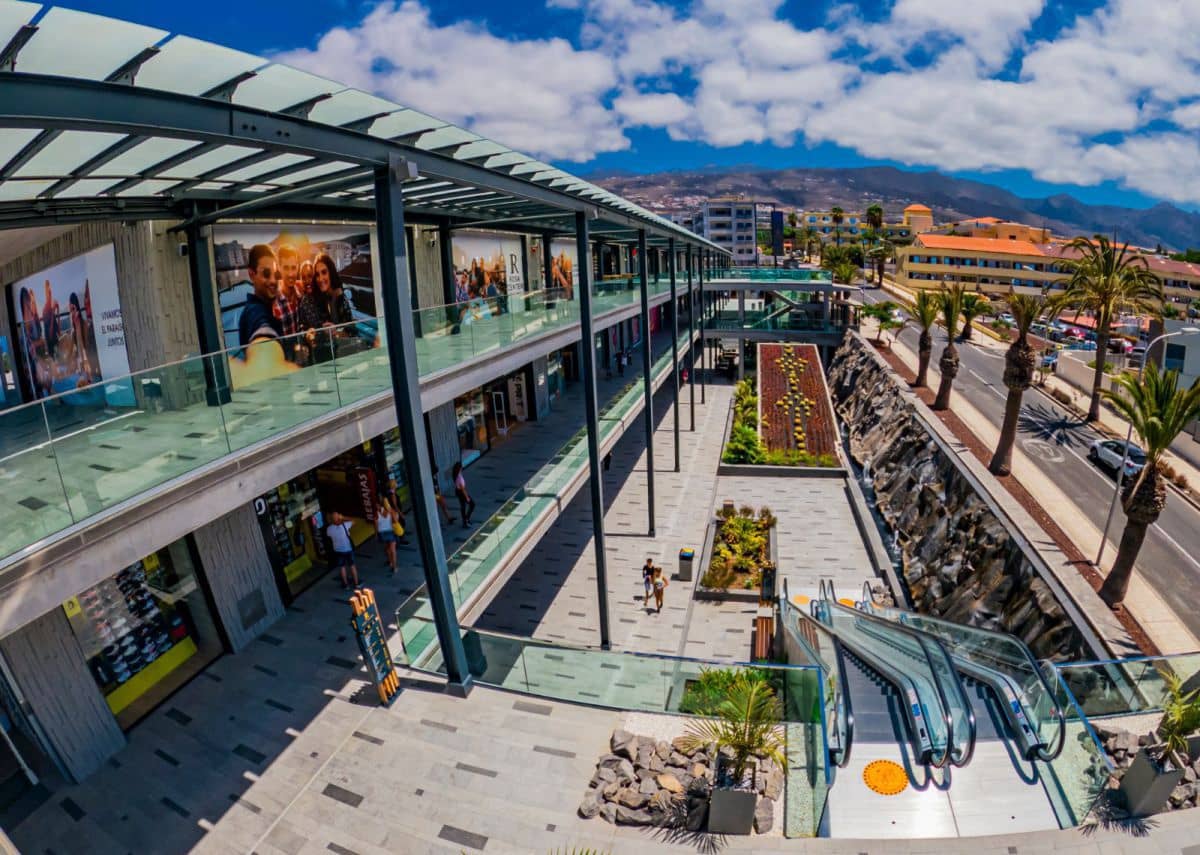 1 bedroom Apartment for sale in Playa Paraiso with garage - € 295,000 (Ref: 9629765)