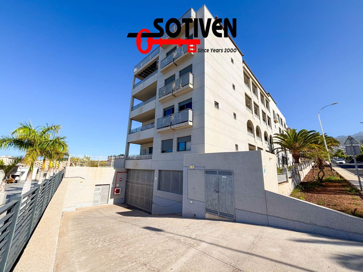 1 bedroom Apartment for sale in Playa Paraiso with garage - € 295,000 (Ref: 9629765)