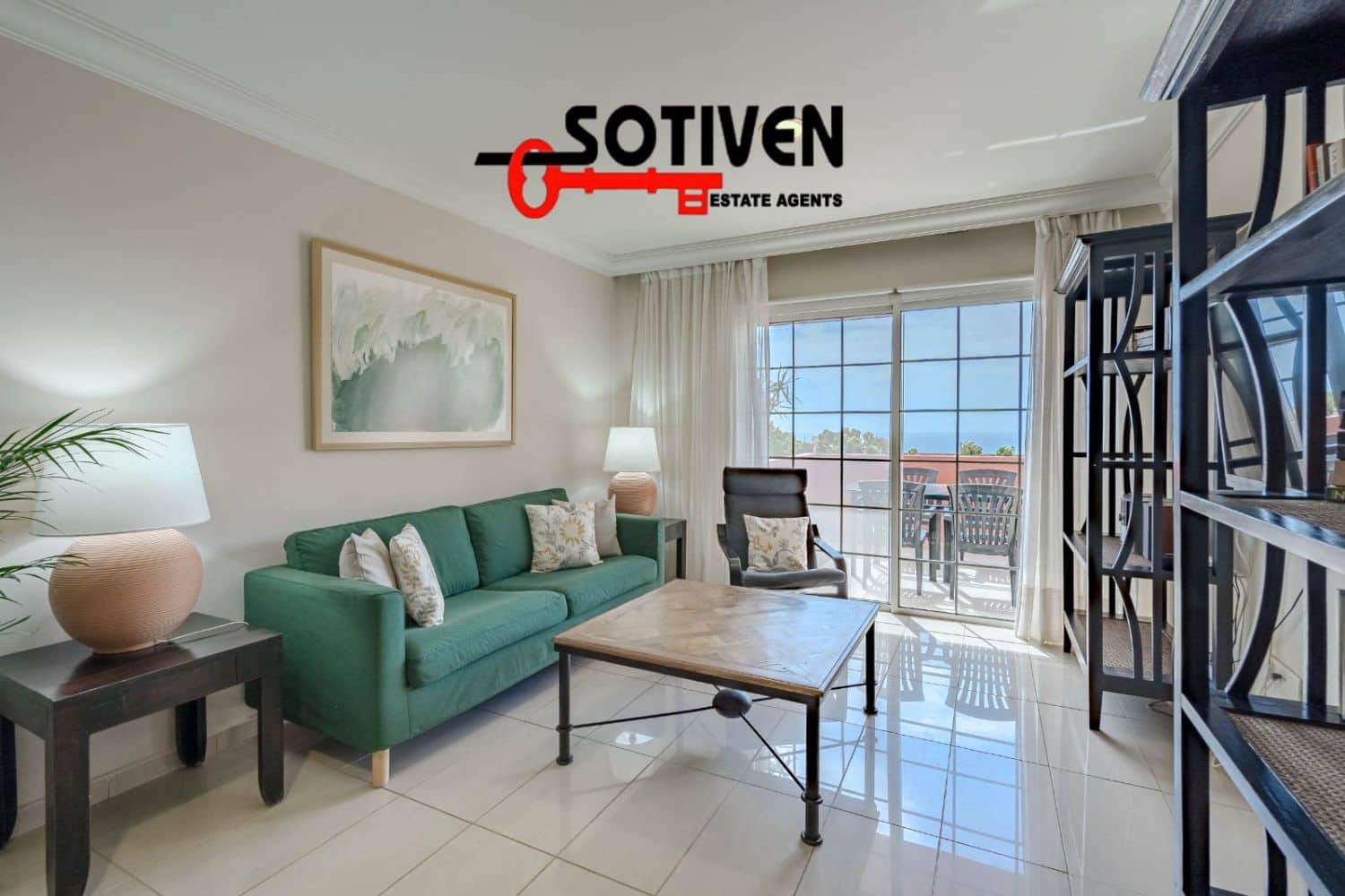 2 makuuhuone Huoneisto myytävänä paikassa Costa Adeje mukana 
autotalli - 840 000 € (Ref: 9651286)