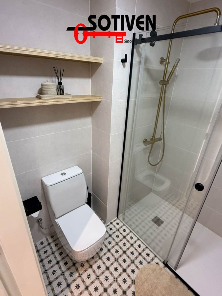 2 soveværelse Lejlighed til salg i Los Cristianos - € 630.000 (Ref: 9658458)