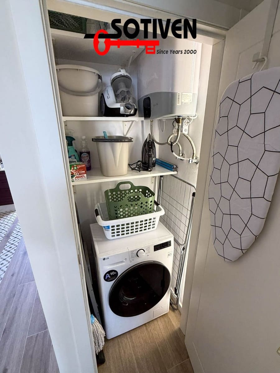 2 soveværelse Lejlighed til salg i Los Cristianos - € 630.000 (Ref: 9658458)