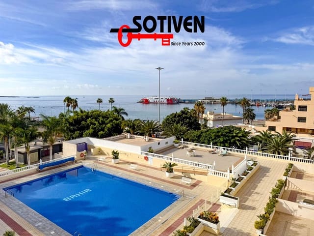 2 soveværelse Lejlighed til salg i Los Cristianos, Arona - € 630.000 (Ref: 9658458)