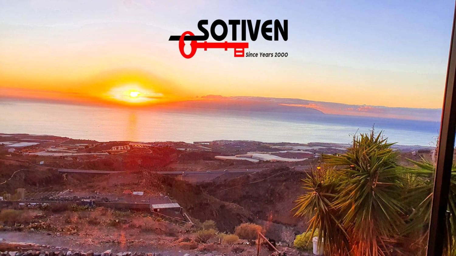 4 bedroom Townhouse for sale in Guia de Isora - € 449,500 (Ref: 9676993)