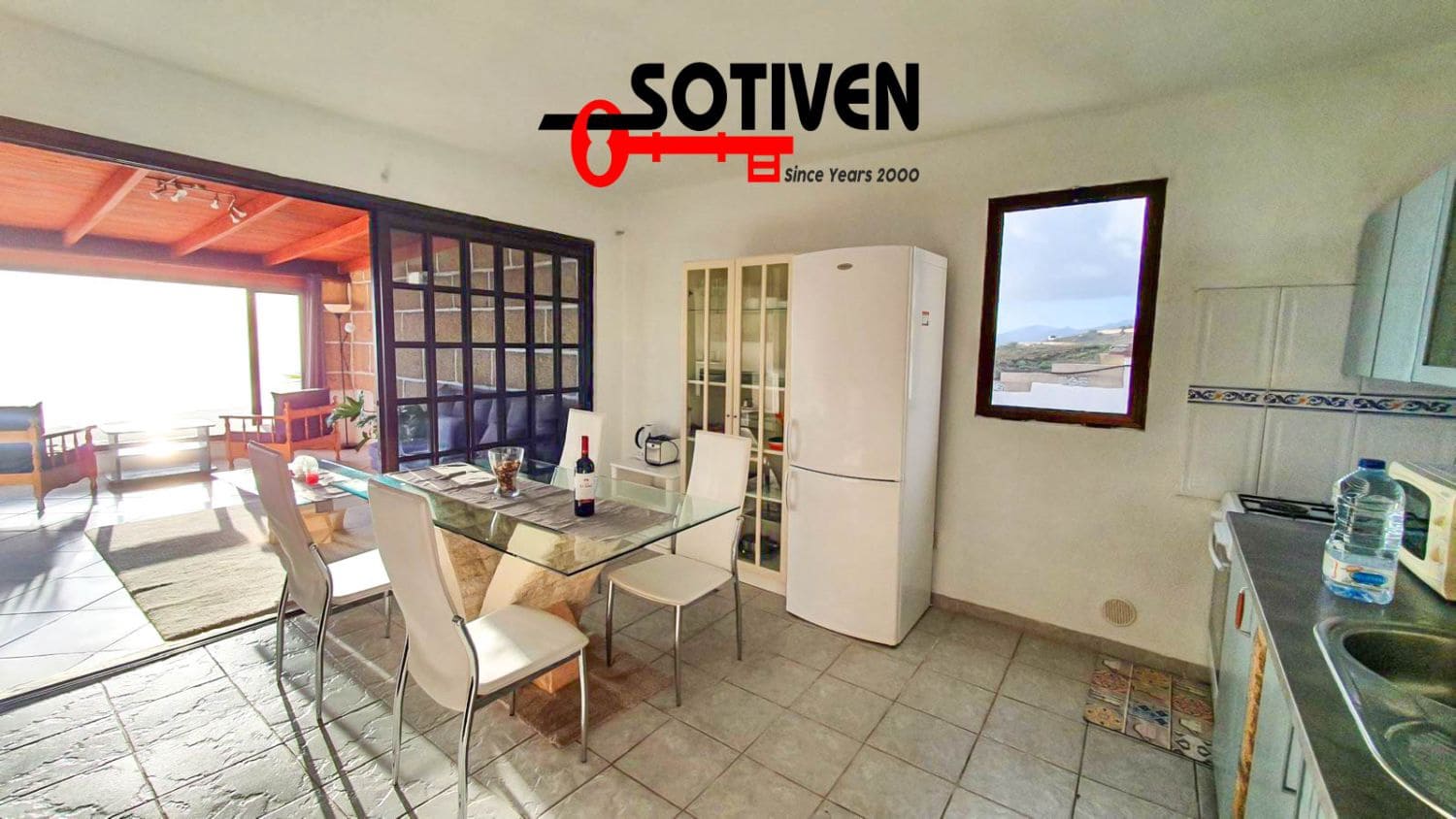 4 bedroom Townhouse for sale in Guia de Isora - € 449,500 (Ref: 9676993)