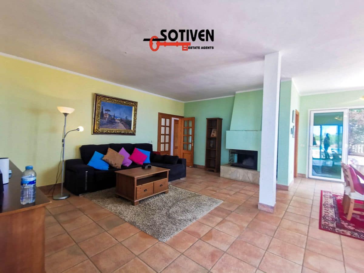 3 slaapkamer Finca/Landhuis te koop in Alcala - € 1.090.000 (Ref: 9690302)