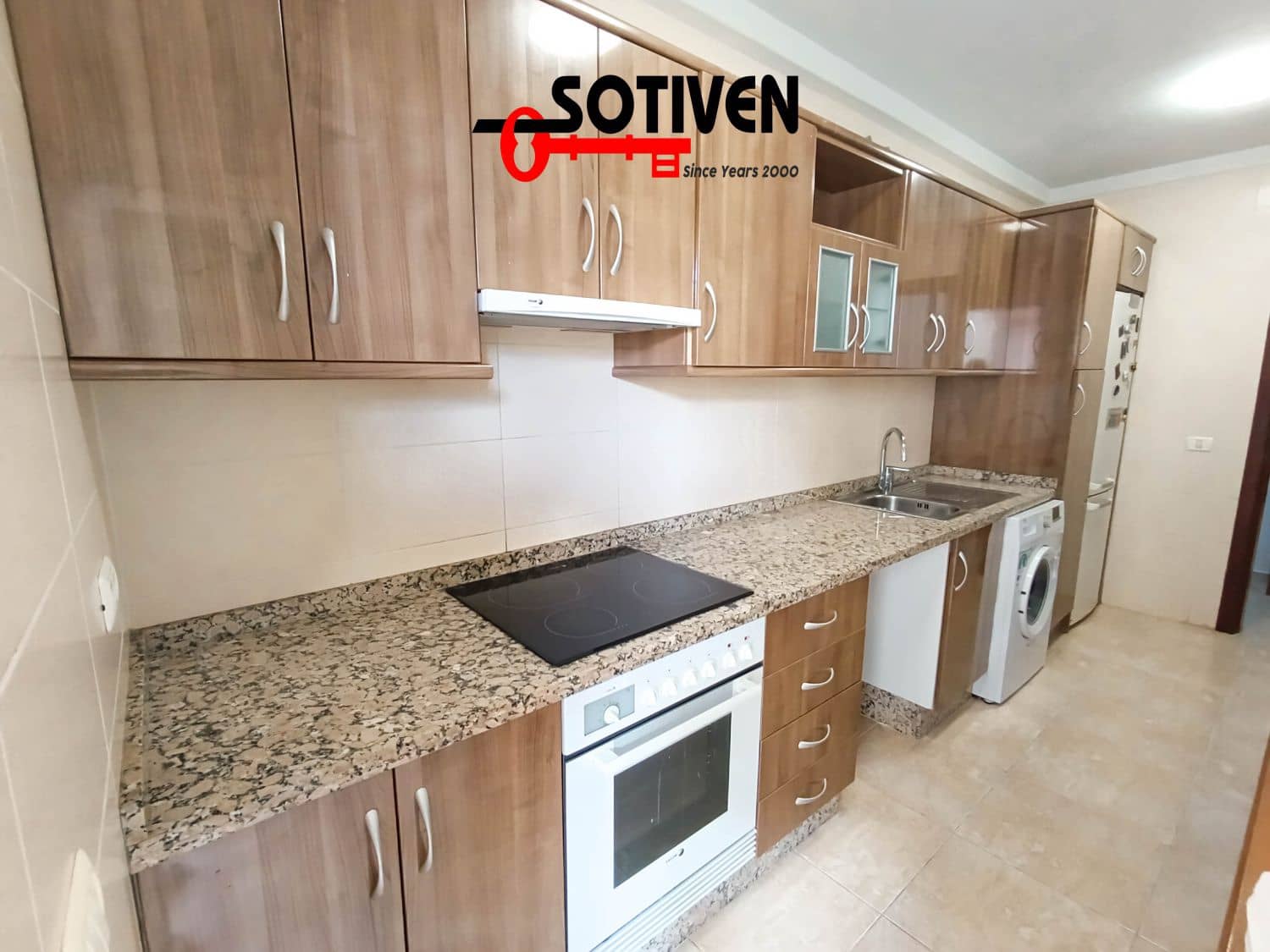 2 bedroom Apartment for sale in Parque de la Reina with garage - € 255,000 (Ref: 9698087)