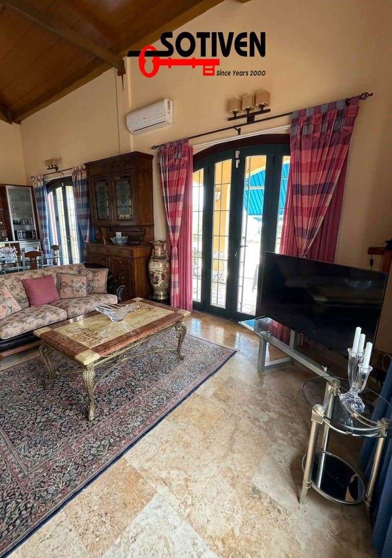4 soverom Villa til salgs i El Madronal - € 1 170 000 (Ref: 9731741)
