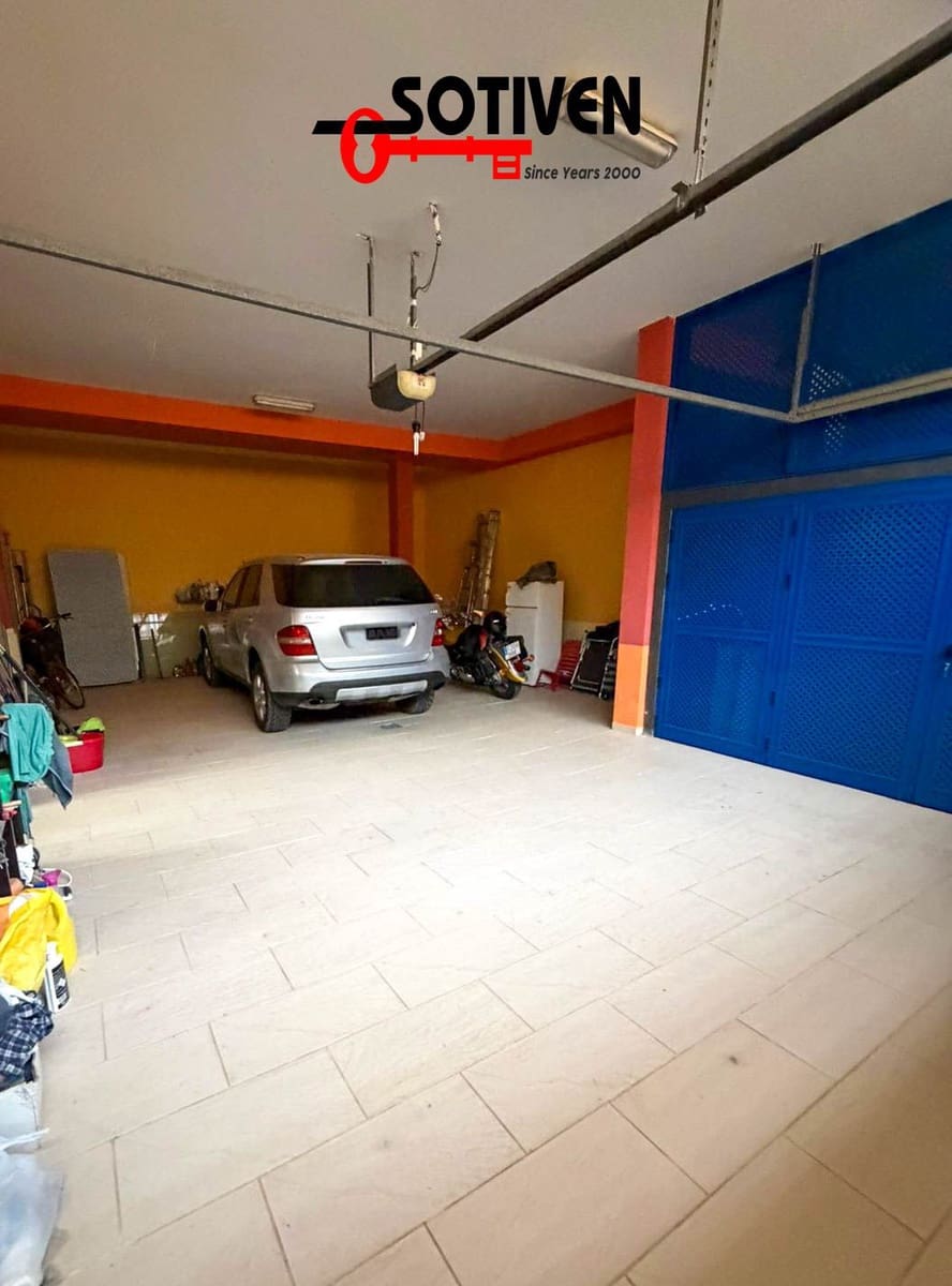 4 soverom Villa til salgs i El Madronal - € 1 170 000 (Ref: 9731741)