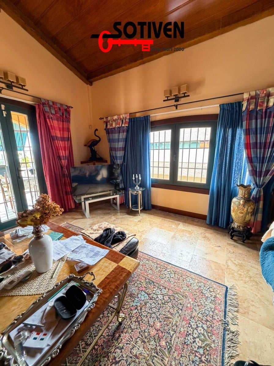 4 soverom Villa til salgs i El Madronal - € 1 170 000 (Ref: 9731741)