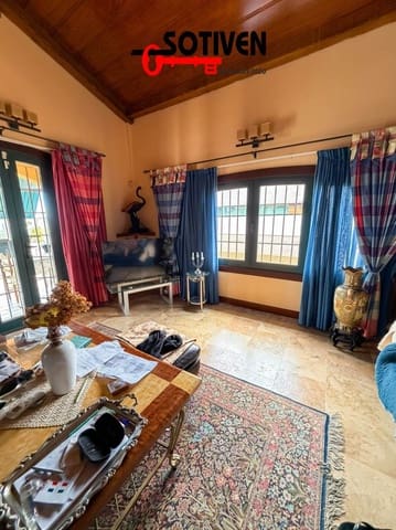 4 soverom Villa til salgs i El Madroñal, Adeje - € 1 170 000 (Ref: 9731741)