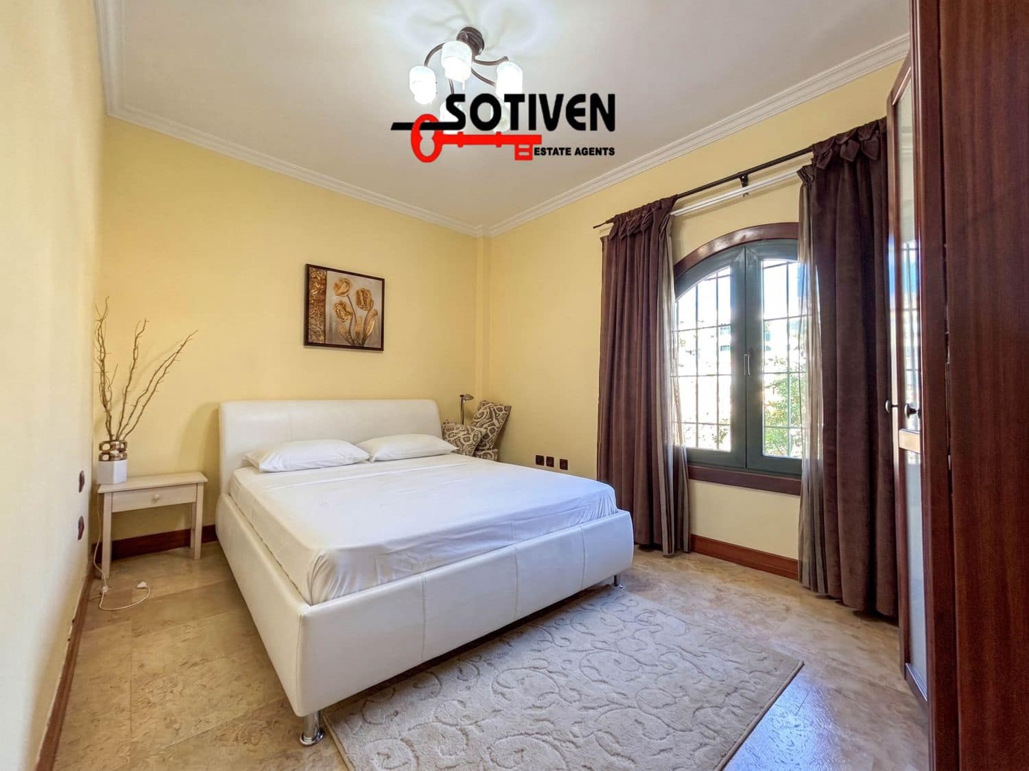 4 bedroom Villa for sale in El Madronal - € 1,170,000 (Ref: 9731741)