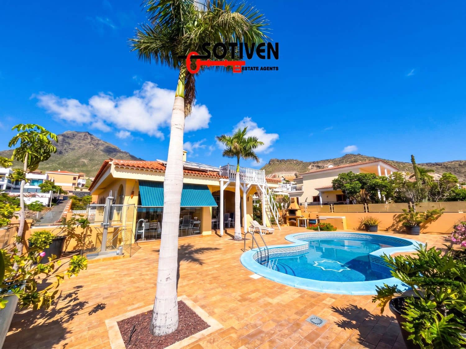 4 bedroom Villa for sale in El Madronal - € 1,170,000 (Ref: 9731741)