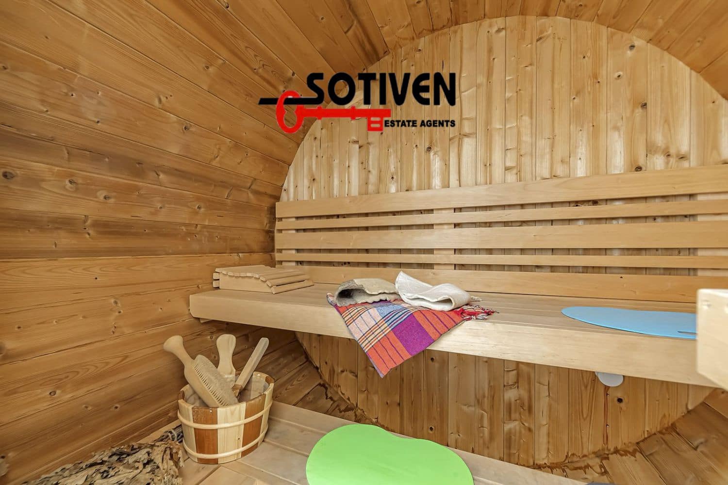 4 bedroom Villa for sale in Adeje with garage - € 890,000 (Ref: 9751691)