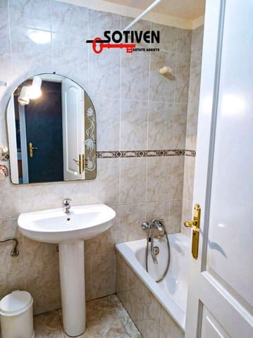 3 slaapkamer Appartement te koop in Guía de Isora met garage - € 285.000 (Ref: 9761752)